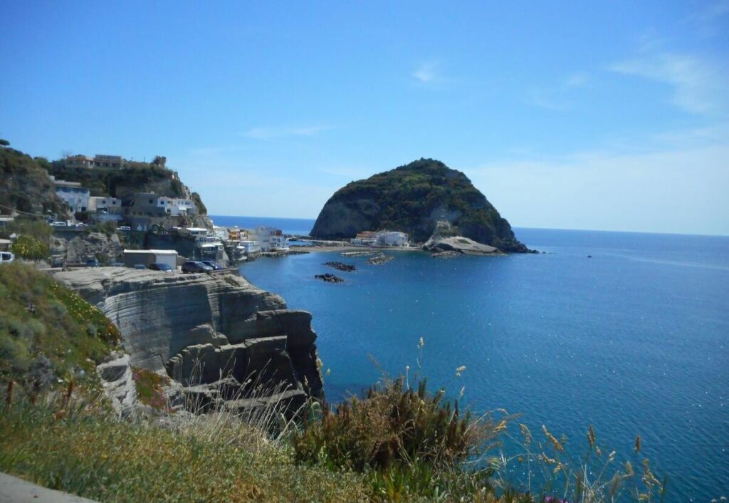Frasi, citazioni e aforismi su Ischia Aforisticamente