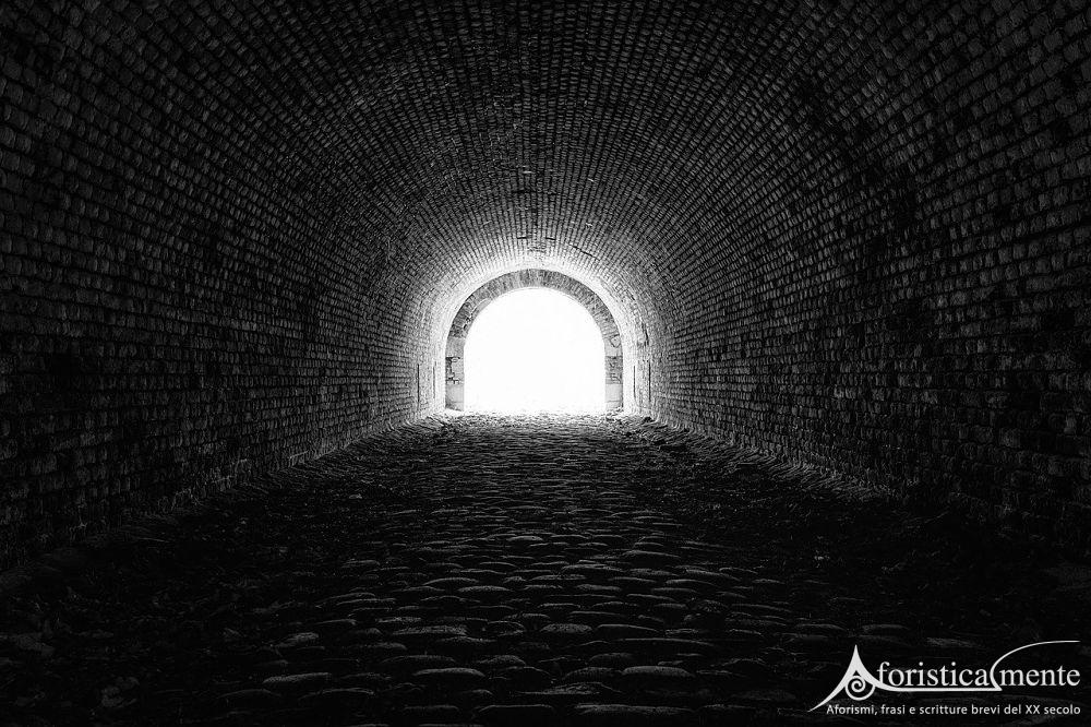 Tunnel - Aforisticamente